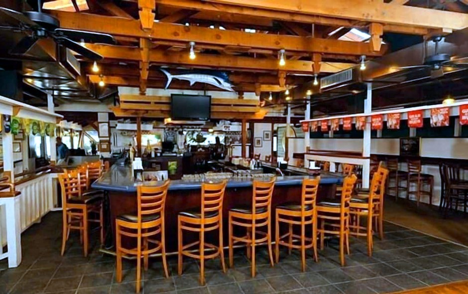 Pirate’s Cove Resort & Marina